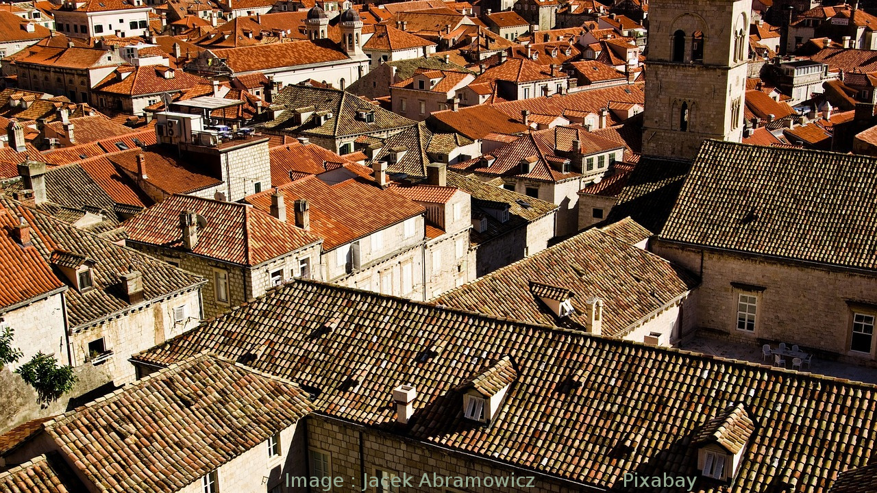 roofs 1186466 1280 signée